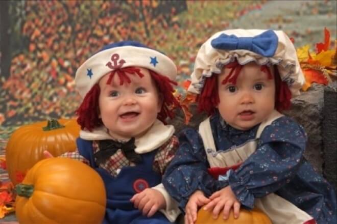 Raggedy Anne and Andy twin costumes - Twin Winning